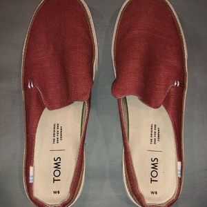 NEW slide in TOMS worn twice